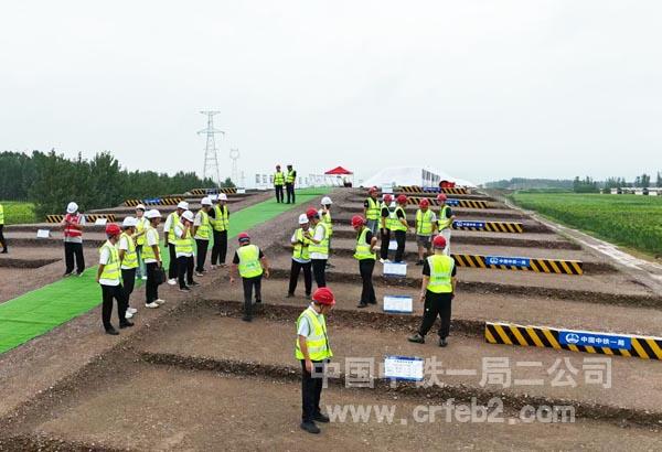 观摩现场 (4) 观摩现场 (4)